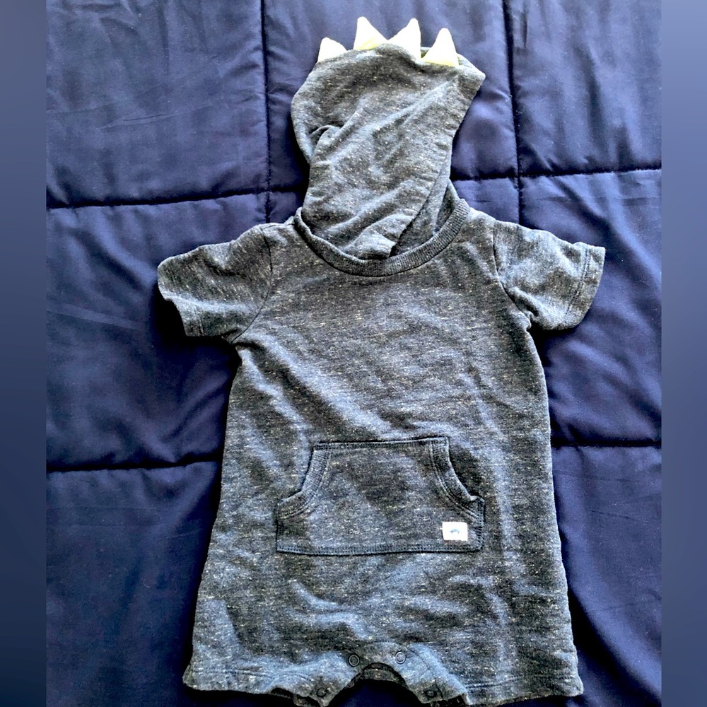 Carter’s Navy Dinosaur Romper size 24 Months